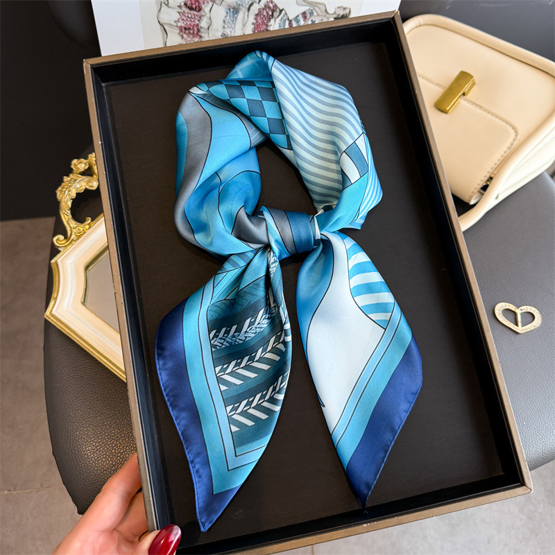 2026 Nuova Geometria Stampa Sc - Face Scarf Mask recensione e prezzo